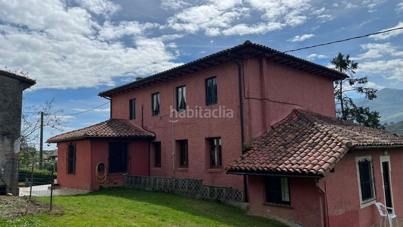 Foto cd9b7b47-592a-46ab-abe6-ae6043a66e0c. Casa amb calefacció a Colunga