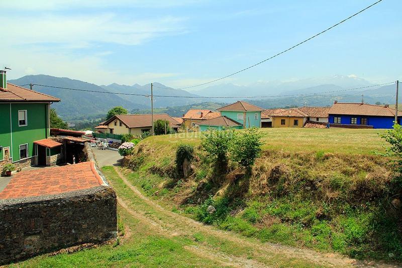 Foto 1ade1a81-4825-443e-b5db-3454624642f9. Édifice dans Parres