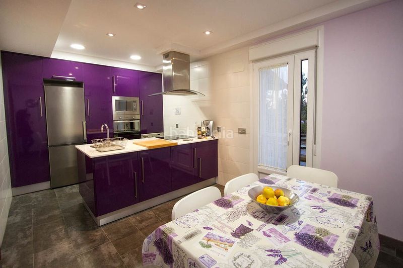 Foto bed0fa4c-a001-4d9c-bc11-dc15e515f7e0. Casa amb piscina a Parres