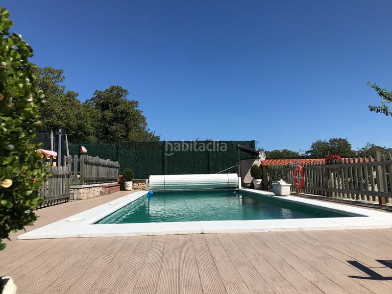 Foto bb7346f3-b8aa-45de-afa6-f92d48797488. Édifice dans Parres