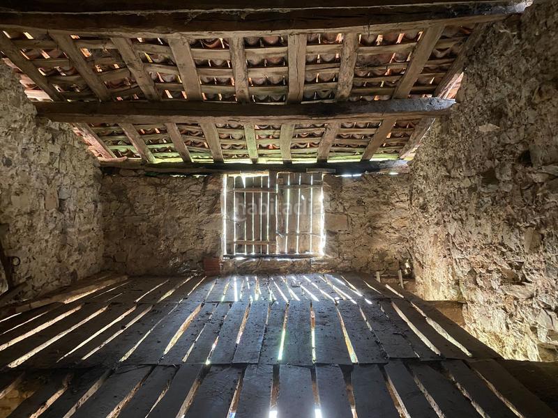 Foto 0f1b31e5-ab70-4a9d-9ed4-67d40fe2f751. Finca rústica a Cabrales