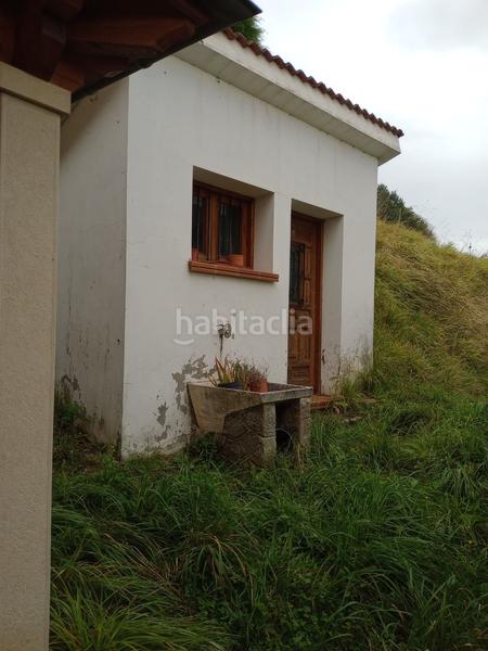 Foto f2584405-4927-4c18-8793-ffac32c98699. Casa  de piedra con finca a 7 km de arriondas. en Parres