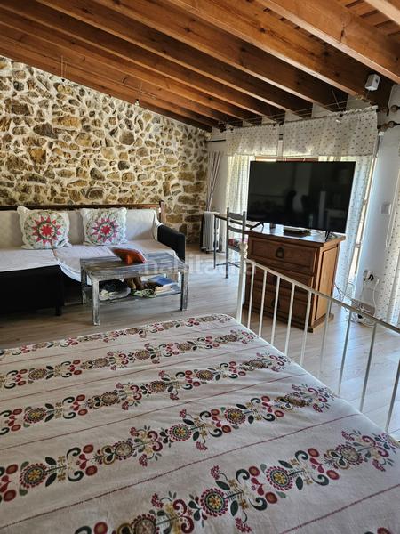 Foto 0d7ad716-42aa-46cf-834d-dad77622b2a9. Maison dans Parres