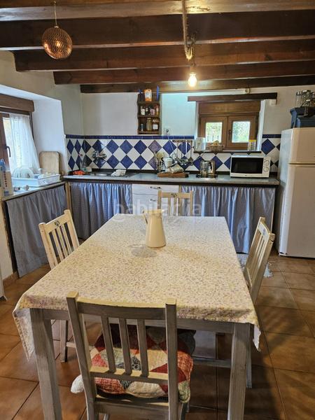 Foto 5396ad2f-e4d2-49c2-86b4-426850a41f16. Maison dans Parres