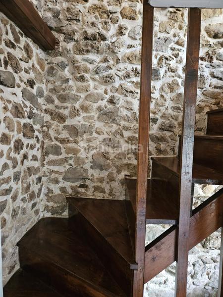 Foto c1c1d47d-e452-4469-9611-102bbc1484d5. Maison dans Parres