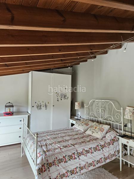 Foto ea8ebe27-9527-40ec-9bd1-c548b9878292. Maison dans Parres
