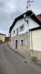 Casa a Cangas de Onís. Casa en buen estado cerca de cangas de onis