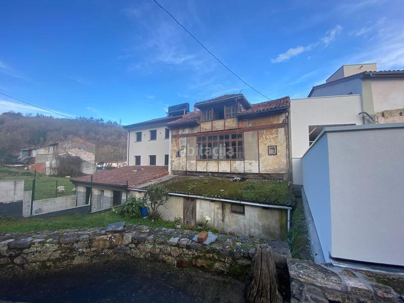 Foto 5e19d03b-a2d2-4aaf-a932-1d6975fe7231. Casa in Parres