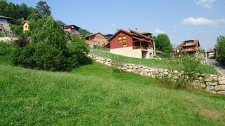 Terreny residencial  Beceña. Venta de finca edificable con vistas a picos de europa  orientac