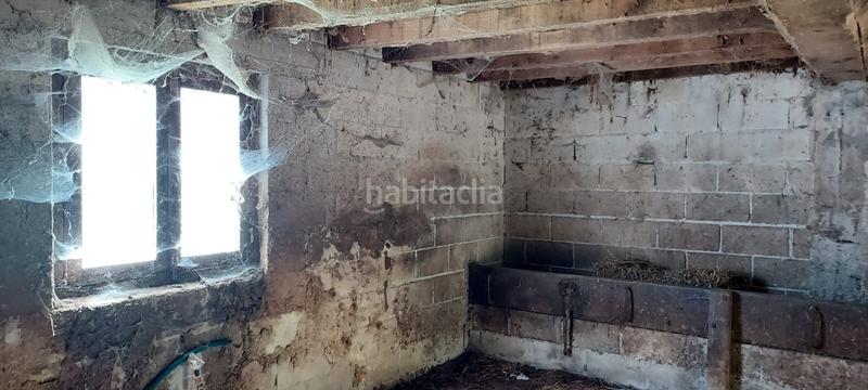 Foto b951a8cf-664d-4783-86f5-639cf55a8460. House in Ponga