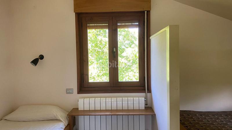 Foto 0c8fd5d8-b11b-44b2-b9c4-fae613cf1f22. Casa a Parres