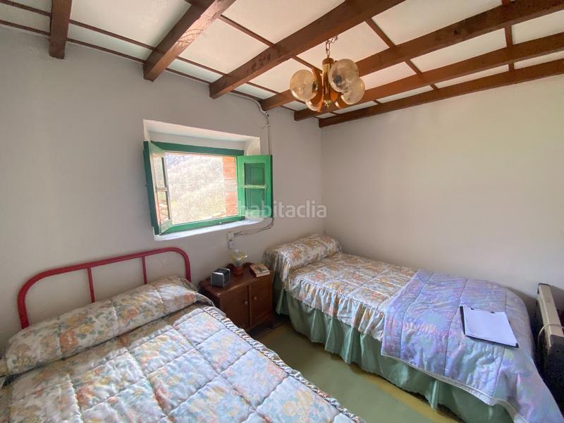 Foto 09594452-e103-4809-b078-39e759152206. Casa a Ponga