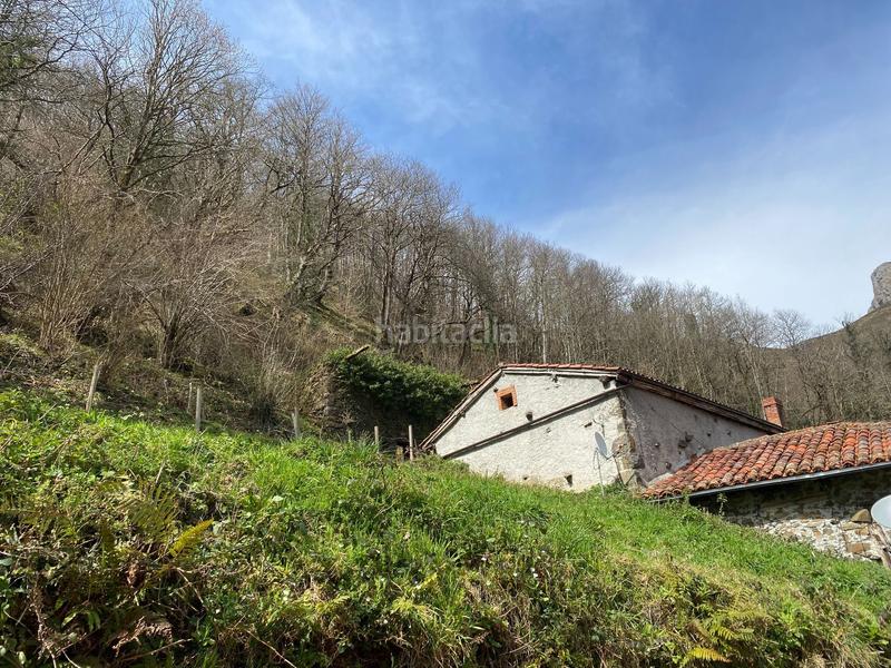 Foto f75dc65b-b642-4100-8246-b2701c8a7dd6. Casa a Ponga