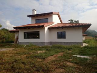 Haus in Parres. Chalet unifamiliar cerca de arriondas.