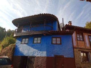 Maison à Piloña. Casa adosada  de 78m2 en piloña