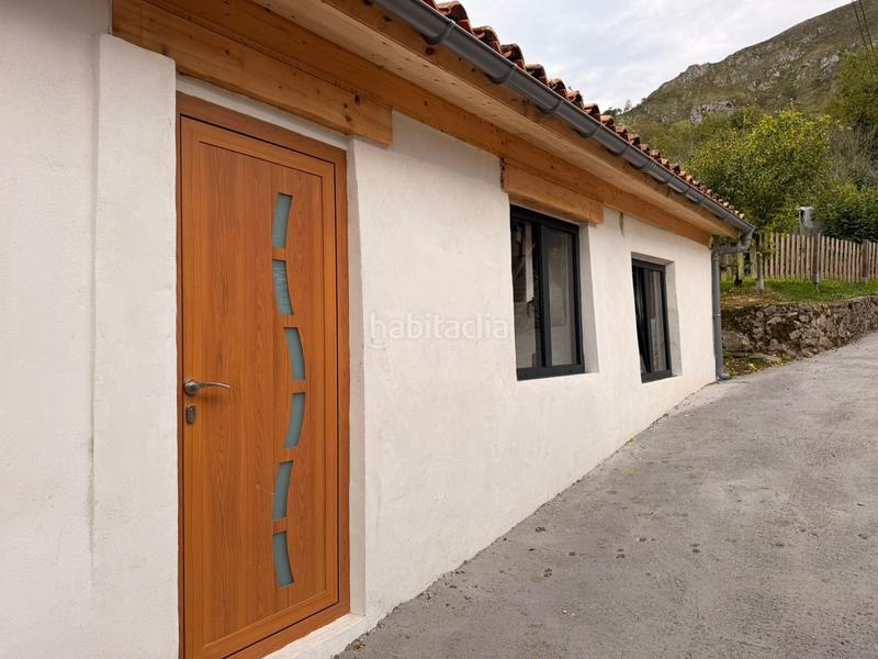 Foto 23db501f-6416-4978-a4c5-e8ba1d3b6b68. Casa construcción recien reformada en Parres