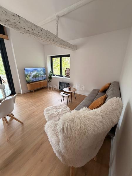 Foto fd71bb33-5b04-4ed9-87e2-8bcf8fbd059a. Casa construcción recien reformada en Parres