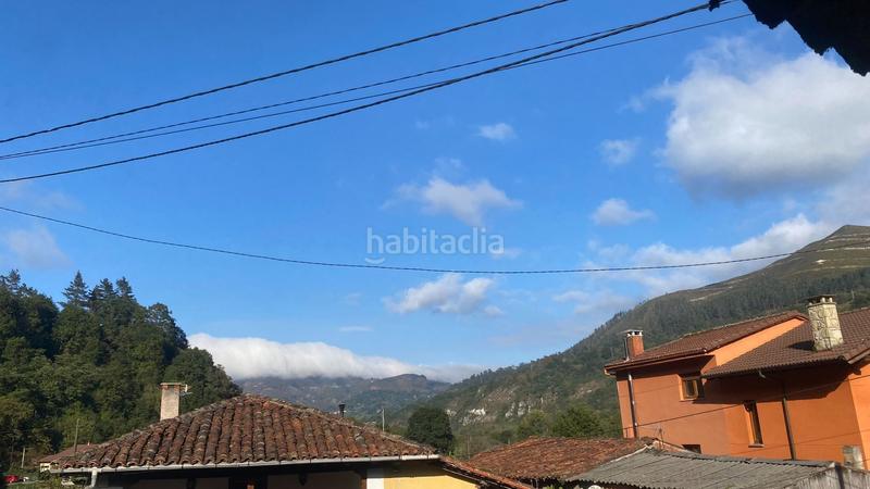 Foto 8fc29f78-3f9f-4ad4-b2ca-dc016a643377. Casa adossada a Parres