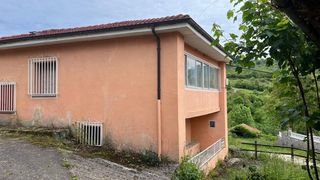 Casa  Ortiguero. Casa en el concejo de cabrales