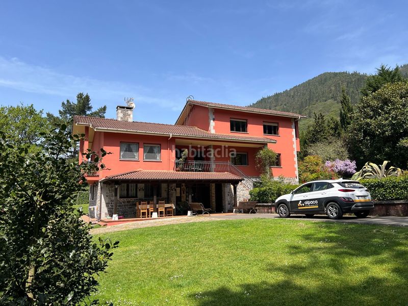 Foto 51b8d87d-1ad2-4ca2-8565-86cca46b167d. Casa amb calefacció a Cangas de Onís