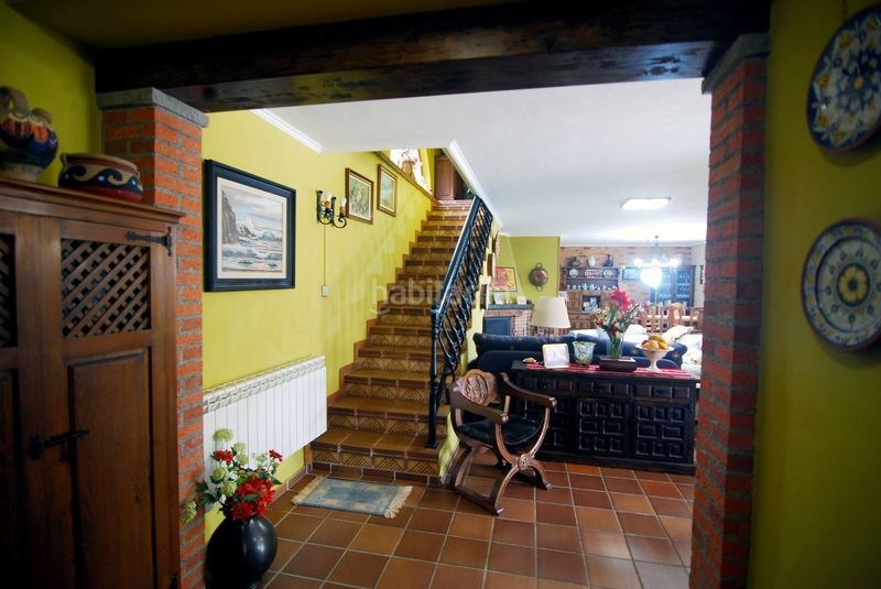 Foto 85f04f4f-1610-49cb-b06f-83e902d518a3. Casa amb calefacció a Cangas de Onís