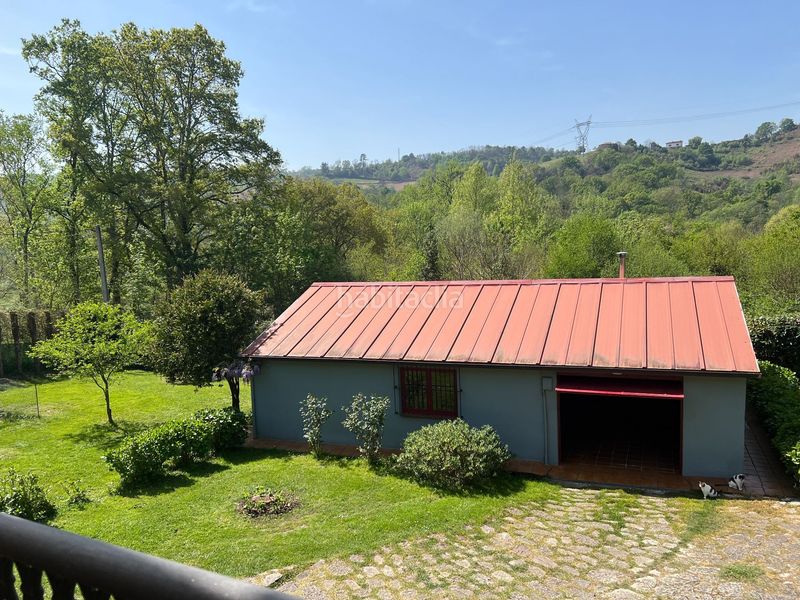 Foto c85cbf0f-59a8-441d-ad36-418f7ffd8332. Casa amb calefacció a Cangas de Onís