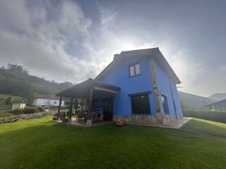 Casa in Cangas de Onís. Fantástica vivienda lista para entrar a vivir