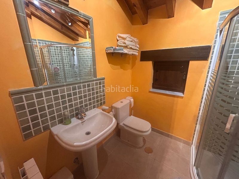 Foto 41dddc74-e792-4281-9d7b-6b877f818f79. Casa amb calefacció a Cangas de Onís