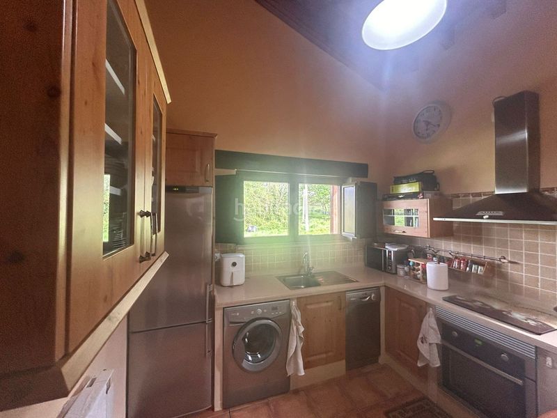 Foto 44ffbf5a-6e3d-40e5-9ce9-6e6c8e6f8320. Casa amb calefacció a Cangas de Onís