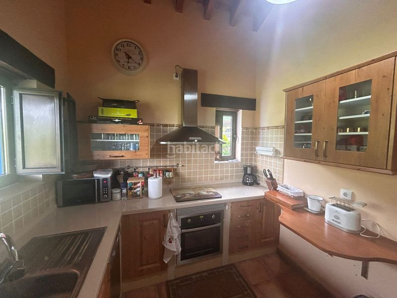 Foto 90cf9068-ca7e-4b79-9ee4-0f78b15ba9d9. Casa amb calefacció a Cangas de Onís