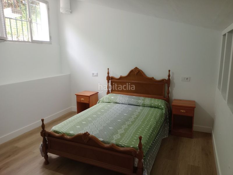Foto b9999743-f7af-407d-b472-c80c255b0680. Local comercial a Parres