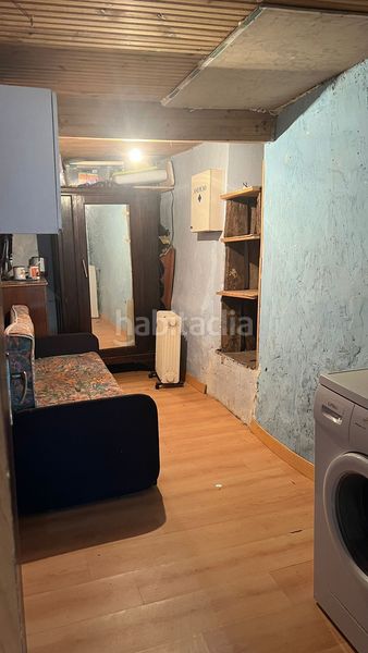 Foto e4ac6bc9-e010-4f69-b7f1-1b66ac9d566e. Casa amb calefacció a Parres