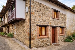 Haus in Cangas de Onís. Casa rehabilitada de dos habitaciones a 15 minutos de cangas de