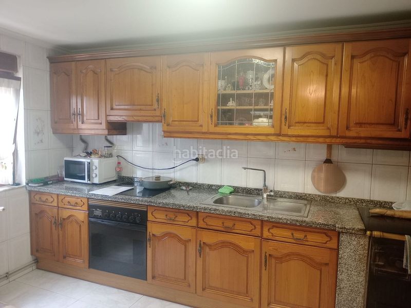 Foto 80ef9f70-cabe-4977-9f6e-be80e94c9691. Casa amb calefacció aparcament a Parres