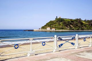Appartement à Ribadesella. Piso en buen estado a unos metros de la playa