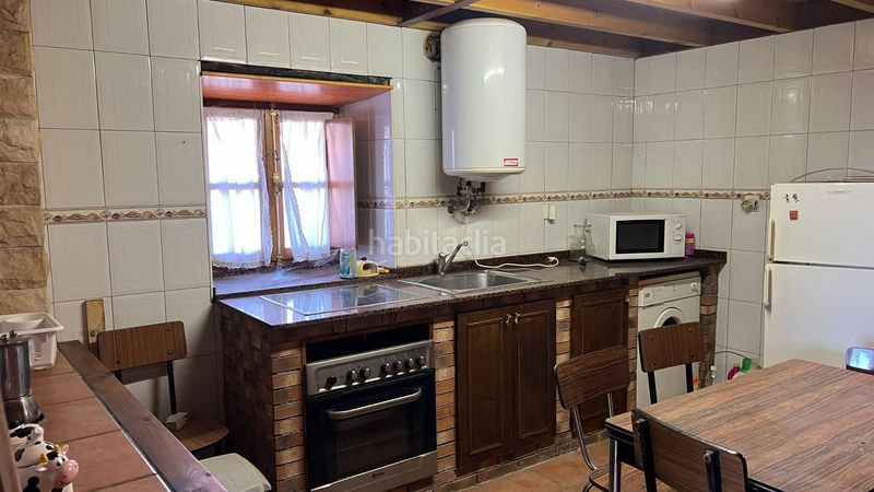 Foto af58ec83-62a6-46bd-bf56-586f12aa8ec8. Casa a Ponga