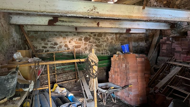 Foto fceb1b9f-12b8-453a-8fce-596833737c14. Casa a Ponga