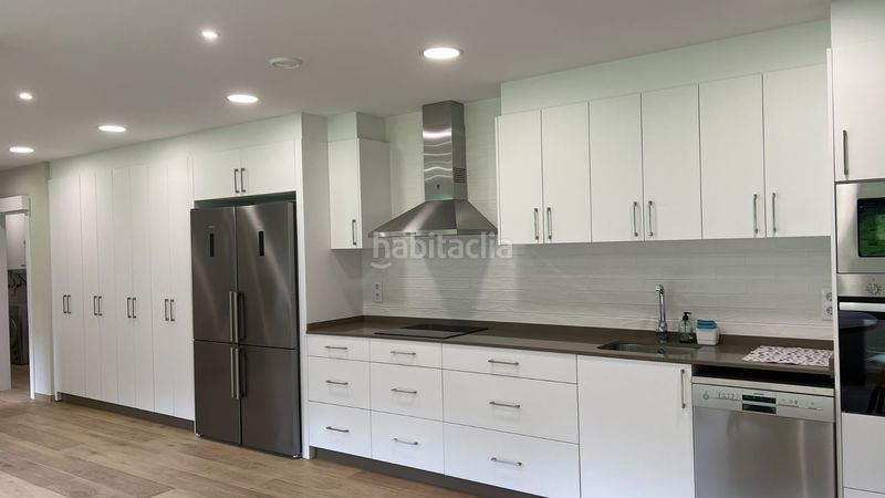 Foto dd15e8b6-d1b2-43c4-8d3a-a08153cc3a1c. Casa amb calefacció a Amieva
