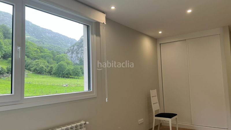 Foto f276e153-54f6-42ea-a27f-1062fc515ac3. Casa amb calefacció a Amieva