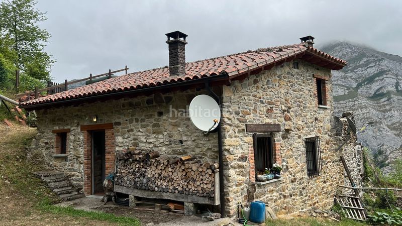 Foto ebd9227d-03a4-4f81-ac39-0565651a5dc3. Casa a Ponga