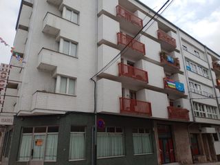 Edificio in Parres. Edificio en arriondas  hostal