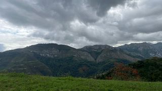 Residential Plot in Parres. Finca edificable a 10 minutos de cangas de onis