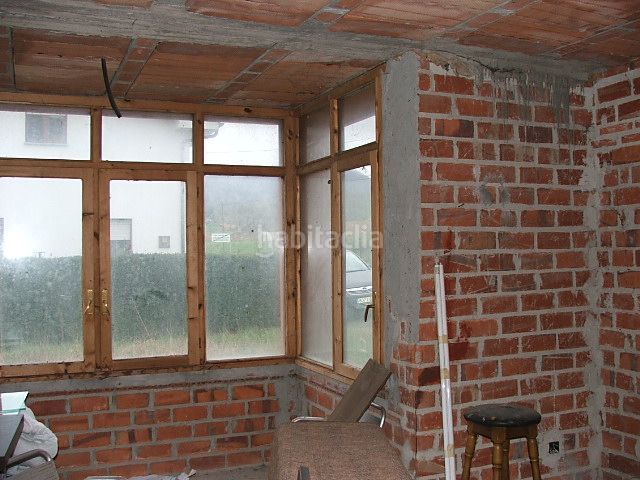 Foto a9c52a42-f6b2-409c-96f7-2b3bd3bf5b19. Casa a Parres