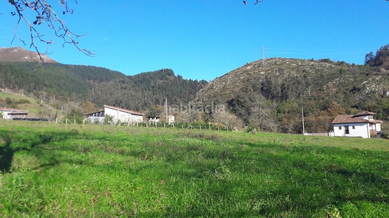 Foto 50da8243-5dbe-4e4a-9c8a-8144d1b66835. Terreno residencial finca edificable cerca de arriondas en Parres