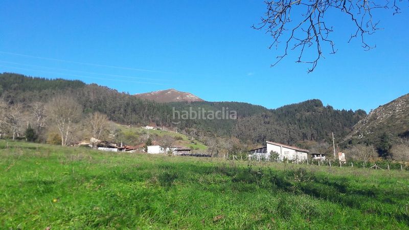 Foto eaf676bc-80dd-407e-8d55-498e26525f2c. Terreno residencial finca edificable cerca de arriondas en Parres