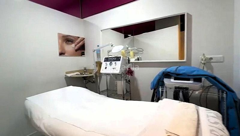 Foto e5901166-6977-49e6-8db3-59ea779239f0. Business premise in Sarrià Barcelona