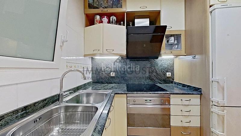 Foto 0b10f884-bdd4-489f-86de-8ca49eb254a1. Appartamento in Aiguadolç - Sant Sebastià Sitges