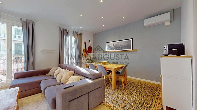 Foto 41920476-a6c3-41cb-b4ef-84f0cd0a228e. Etagenwohnung mit heizung in L´Antiga Esquerra de l´Eixample Barcelona