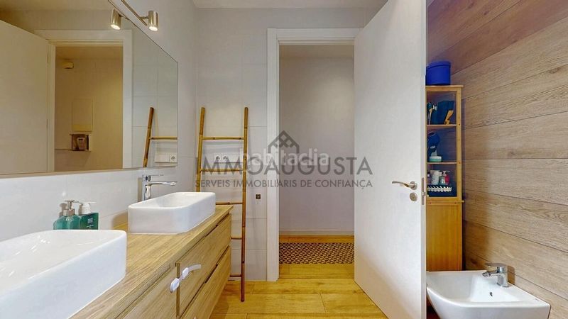 Foto 9b58f42b-b40f-41e2-b87e-0ba3652042c4. Etagenwohnung mit heizung in L´Antiga Esquerra de l´Eixample Barcelona