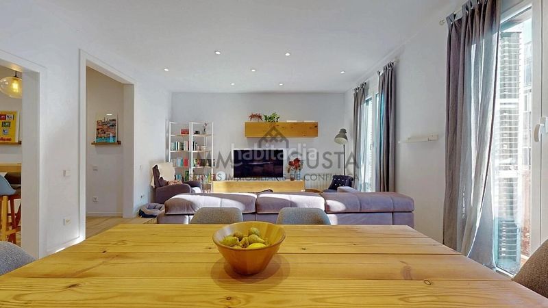 Foto a631e35e-2b99-44e4-bc7e-62dcfafedf5d. Etagenwohnung mit heizung in L´Antiga Esquerra de l´Eixample Barcelona